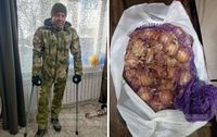 В России мобику вместо компенсации за ранение дали два ведра моркови и пакет лука
